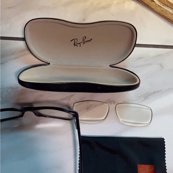 Ray-Ban Dark Frame Eyewear prescription glasses with original glass - Picture 6 of 7